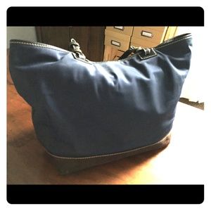 Dooney & Bourke Tote Bag/Purse/Handbag